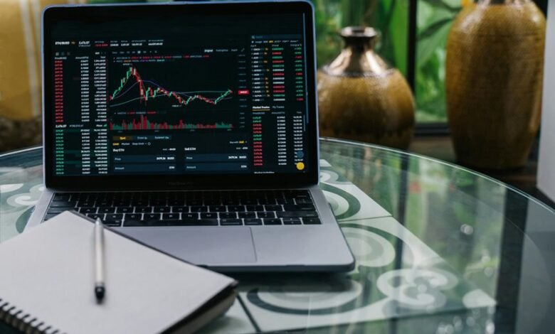 tech stock investment strategies